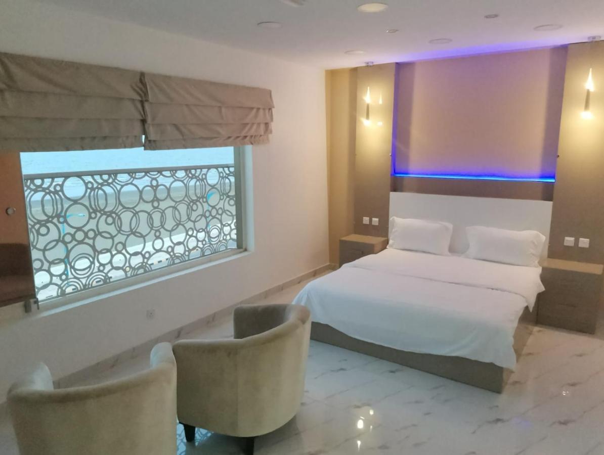 Marina H Hotel Sohar Exterior photo